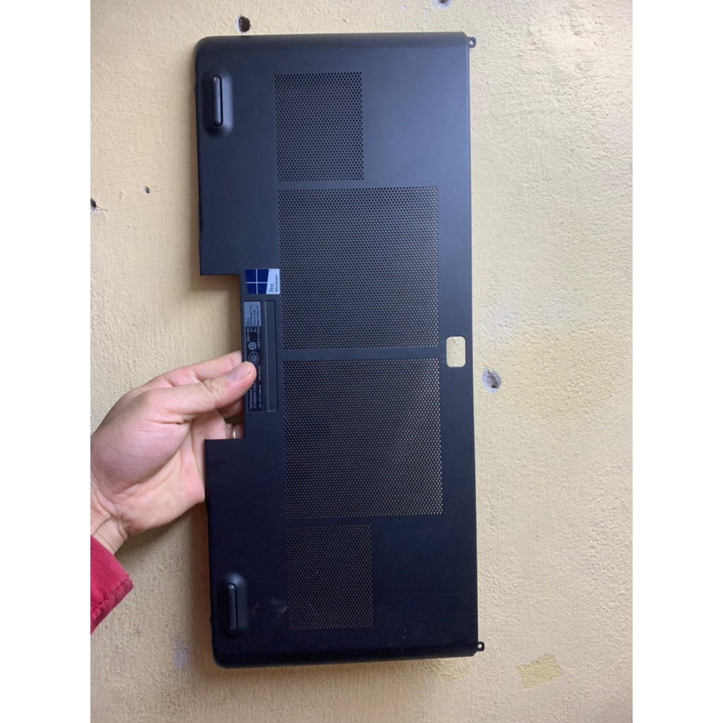 Vỏ Dell Precision 7710 7720 M7710 M7720 073JTC 73JTC 0816FH  ( Hàng zin tháo máy - Hàng có sẵn nhé )