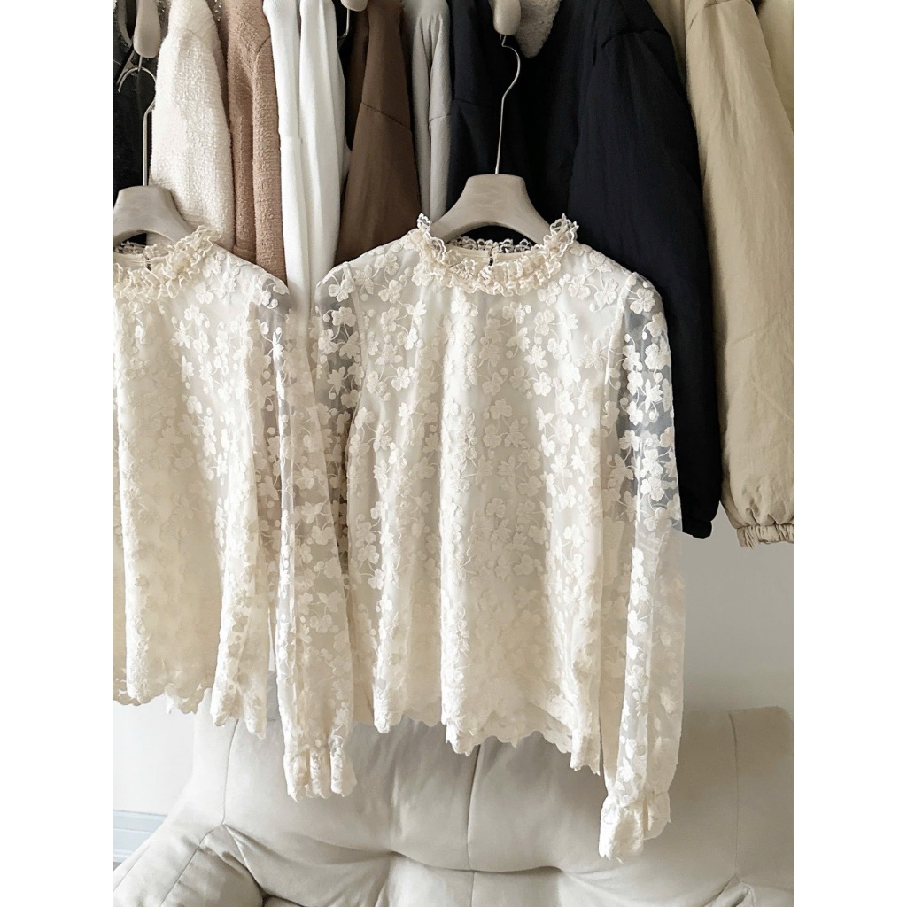 ÁO SƠ MI REN HOA NỔI CỔ REN VIỀN BÈO DÀI TAY BO CHUN 2 LỚP PHÙ HỢP THU ĐÔNG - DÀNH CHO NỮ | BigBuy360 - bigbuy360.vn