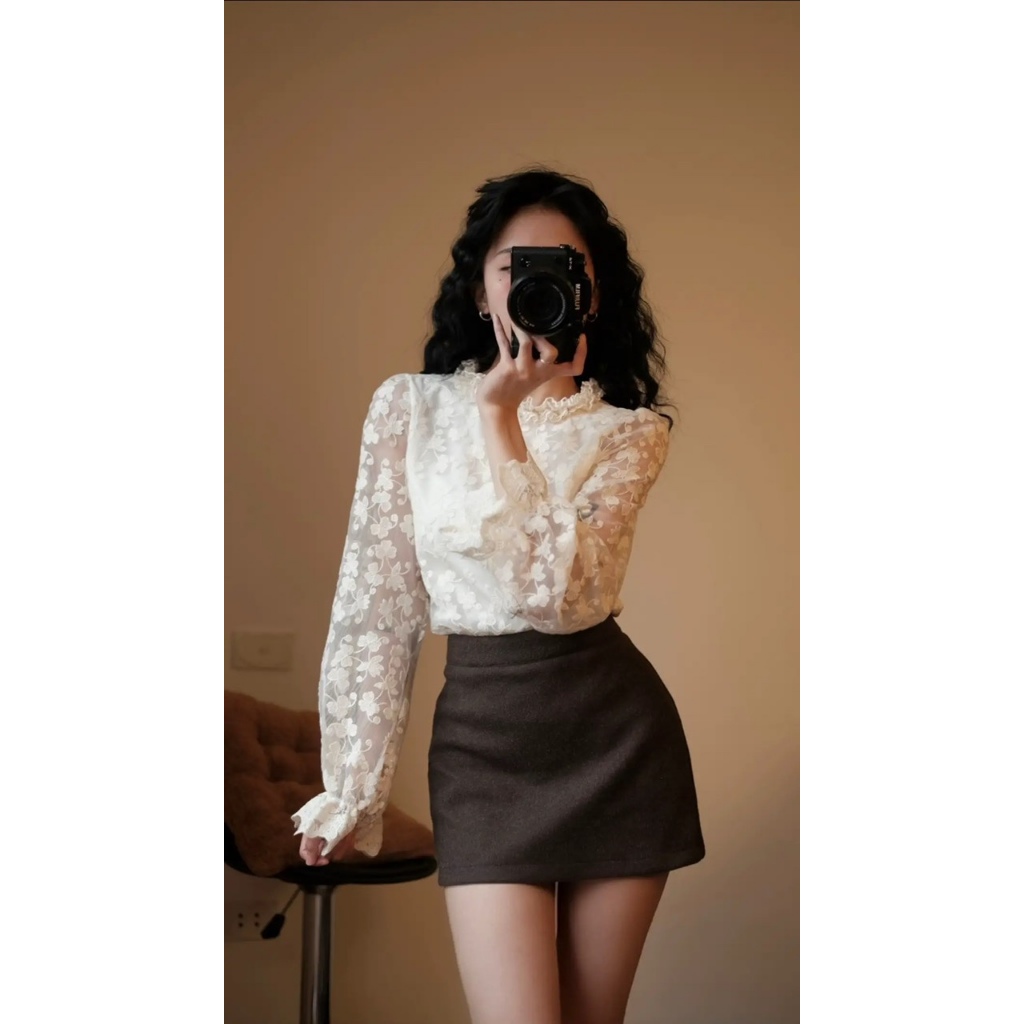 ÁO SƠ MI REN HOA NỔI CỔ REN VIỀN BÈO DÀI TAY BO CHUN 2 LỚP PHÙ HỢP THU ĐÔNG - DÀNH CHO NỮ | BigBuy360 - bigbuy360.vn