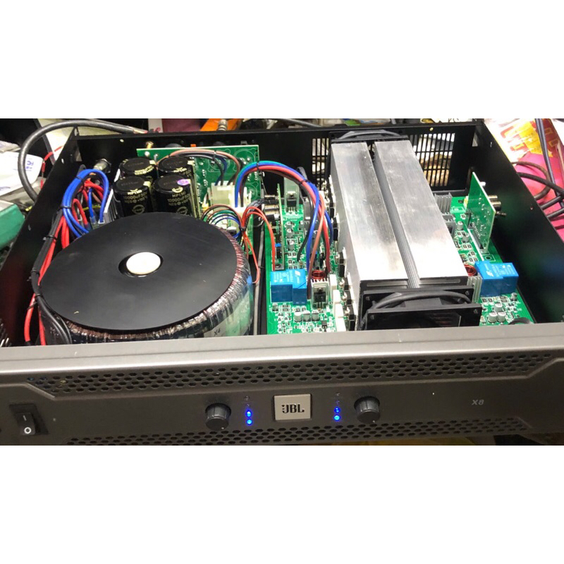 Cục Đẩy Công Suất Lớn JBL X8. 2400W