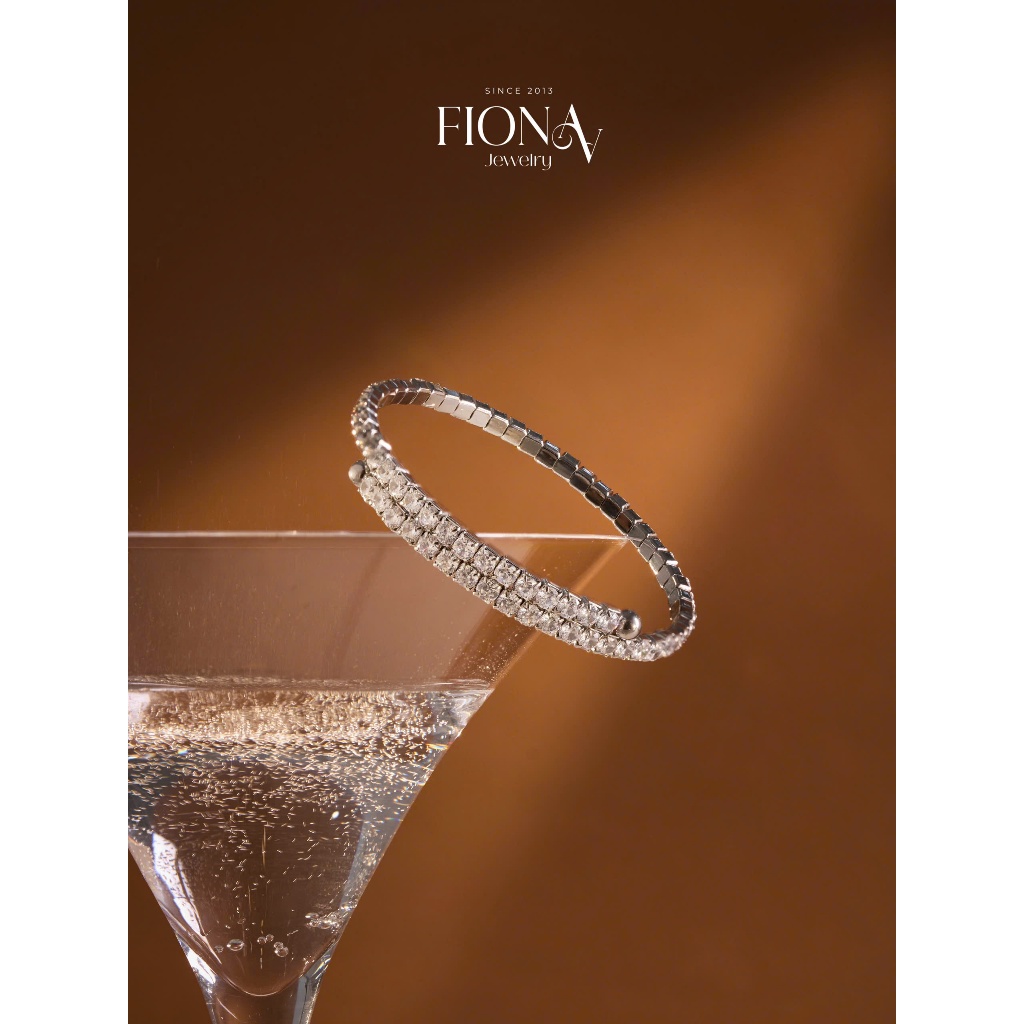 Vòng tay nữ Glittery đính đá lấp lánh bạc đi tiệc Fionaa Jewelry