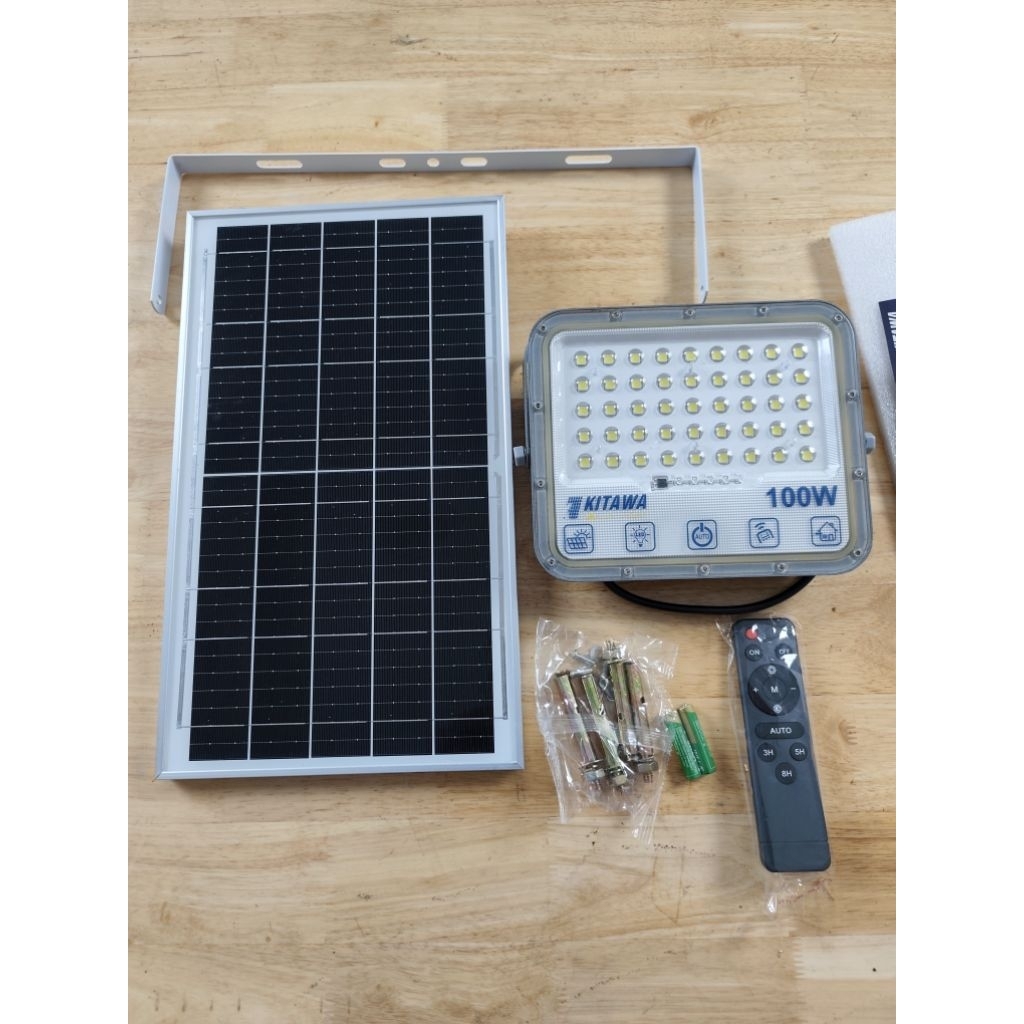 ĐÈN CHỐNG LÓA KITAWA 100W.