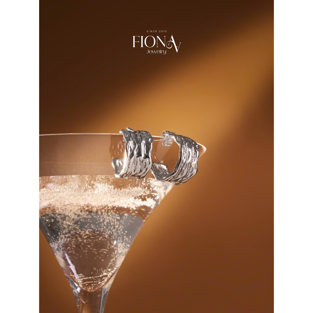 Khuyên tai nữ Trunk Hoops bạc sang trọng hiện đại Fionaa Jewelry