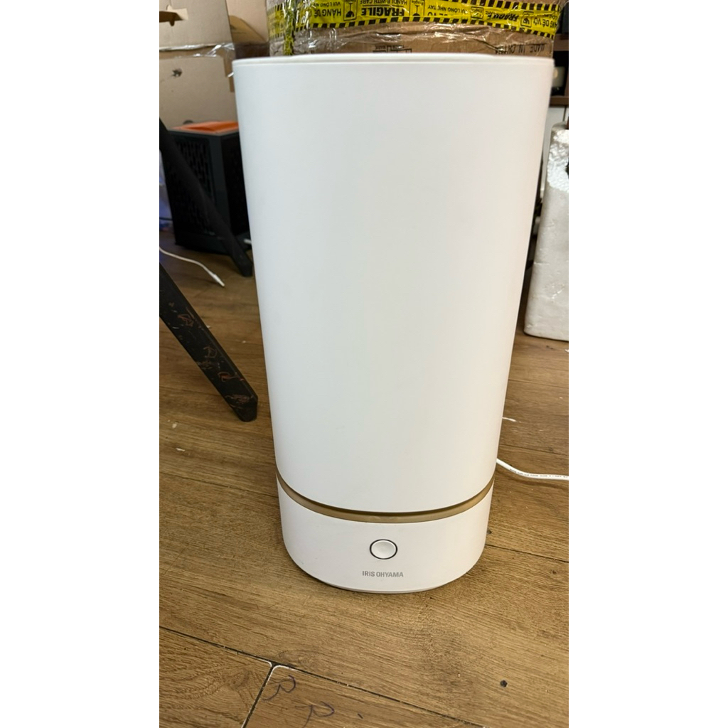 xông tinh dầu iris ohyama