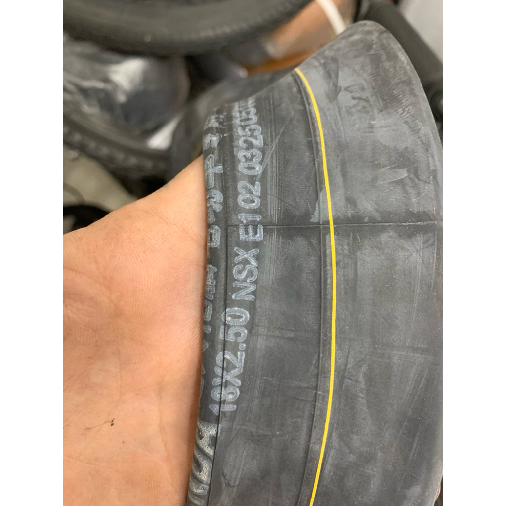 ruột xe điện 18x2.50