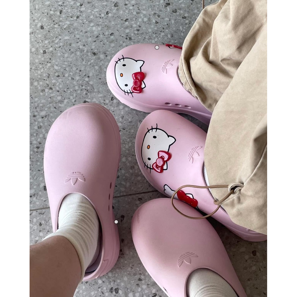 ADIDAS HELLO KITTY AUTHENTIC 100%