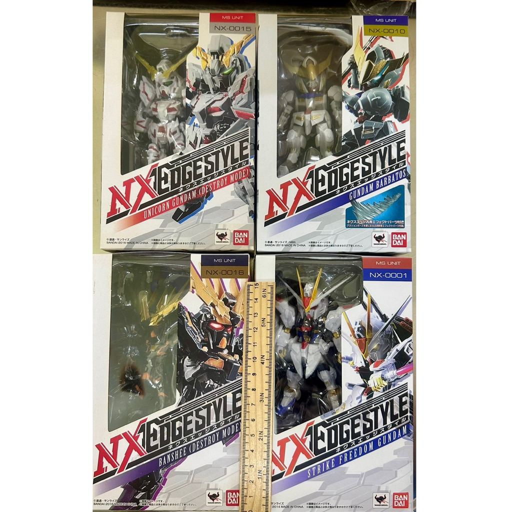 Mô Hình gundam Nxedge size 80mm bandai hàng trưng bày like new, bọc đế, cánh và hộp đã khui như hình