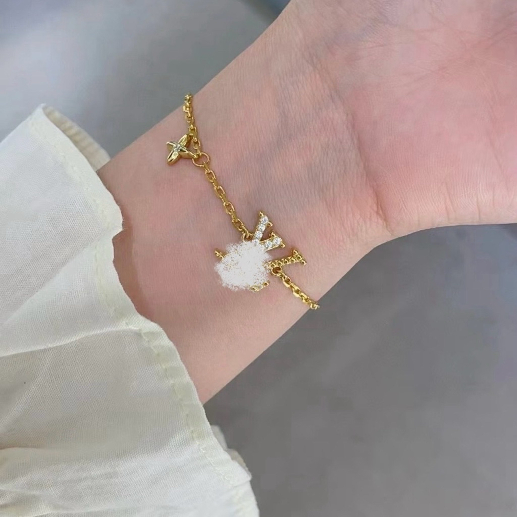 Lắc tay đơn giản hoạ tiết L và hoa nhọn phong cách tua rua unisex hằng ngày - Shirtwwear jewelry