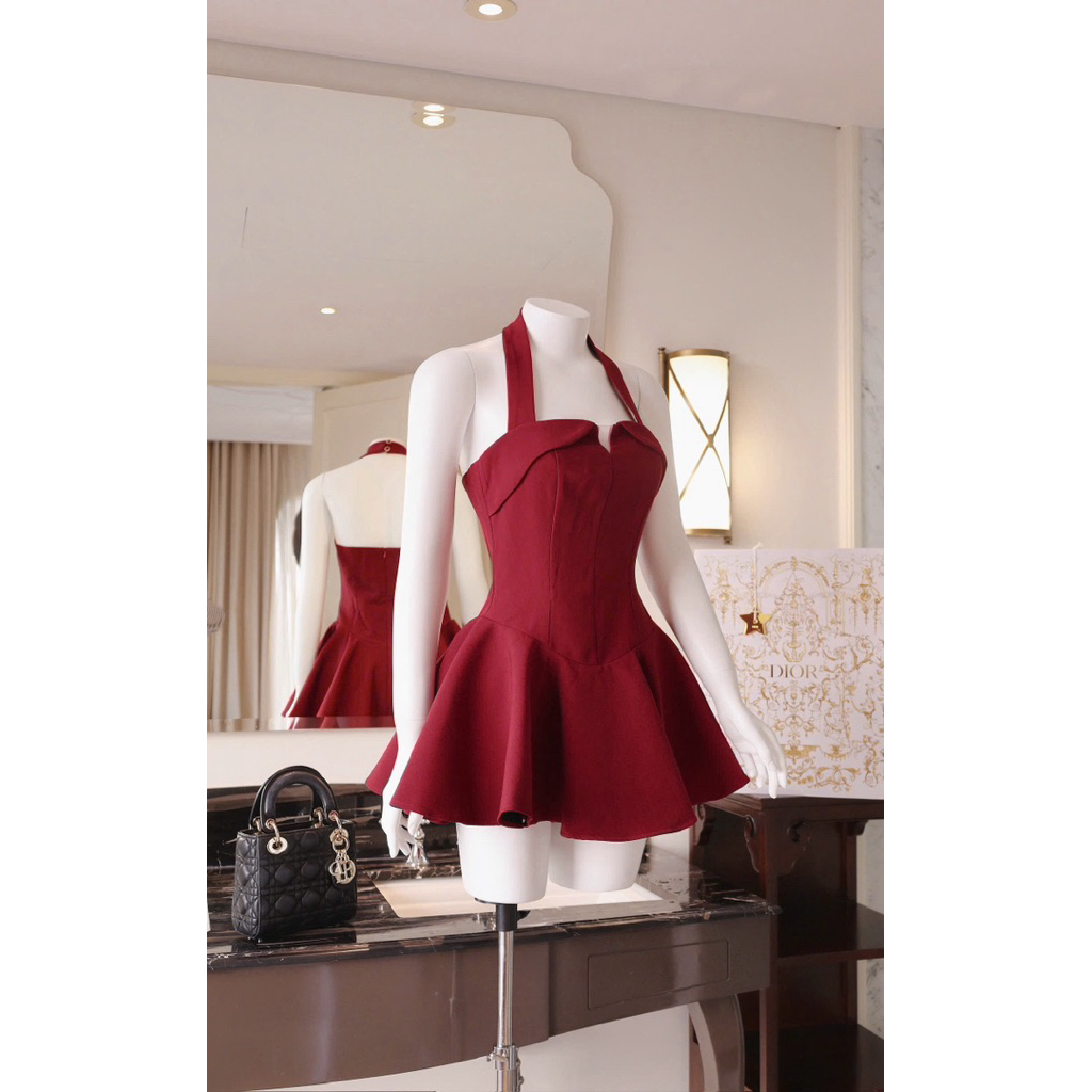 𝐍𝐄𝐖 𝐀𝐑𝐑𝐈𝐕𝐀𝐋 ✨ CAM KẾT CHUẨN HÌNH (𝐎𝐑𝐀𝐍𝐆𝐄 𝐒𝐓𝐔𝐃𝐈𝐎𝐒 ) - Mio Dress 5 - Đầm Thiết Kế Cổ Yếm Dáng Xoè Đơn 
