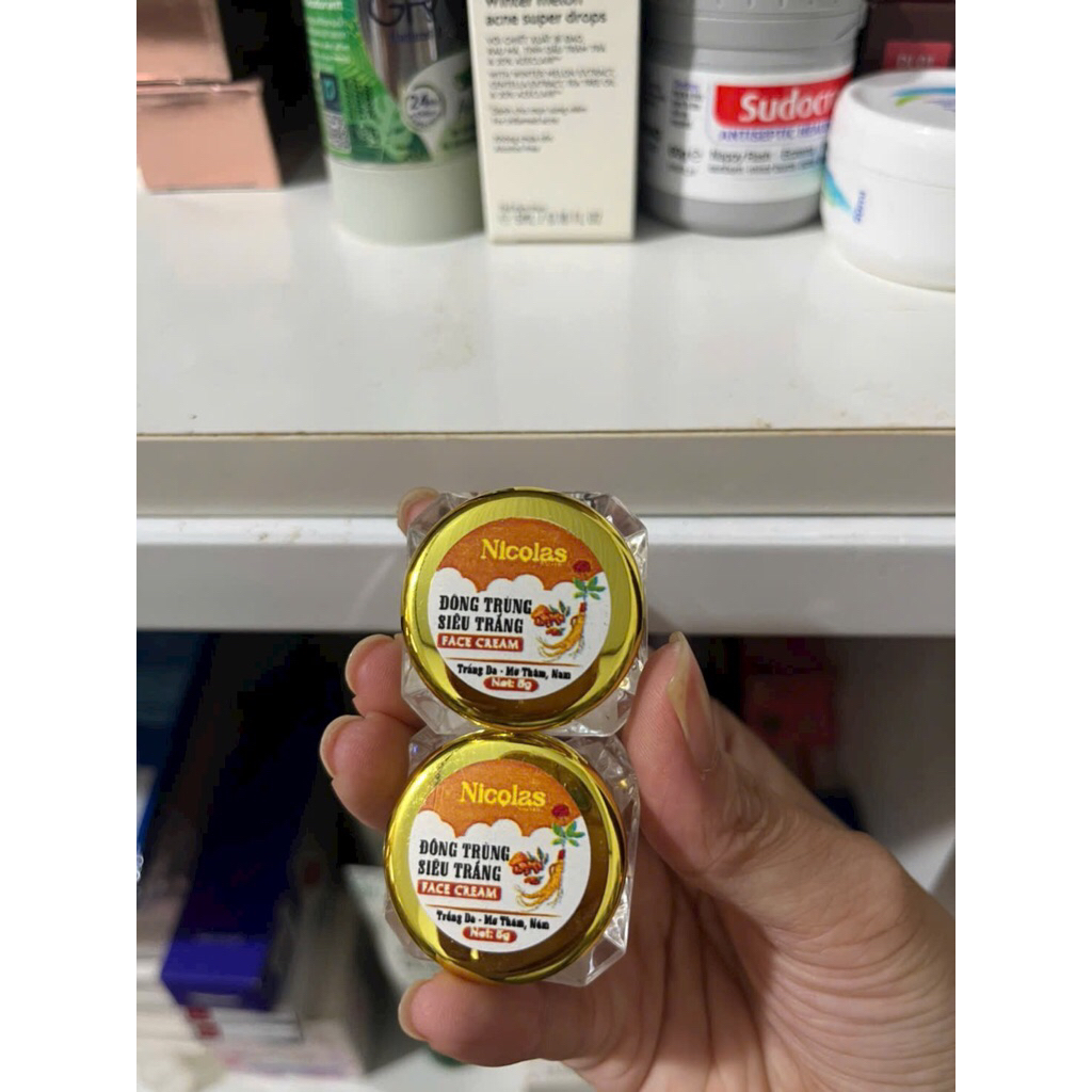 Kem đông trùng nicos nhỏ