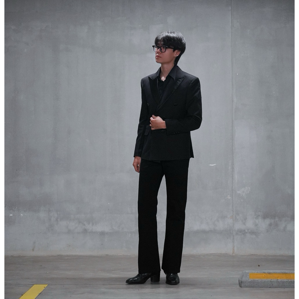 BOOTCUT DENIM IN BLACK - Quần Jeans Nam Form Bootcut Loe Nhẹ Co Dãn | BigBuy360 - bigbuy360.vn