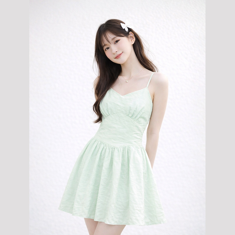 Đầm hai dây nhún ngực dễ thương Moolys MD002