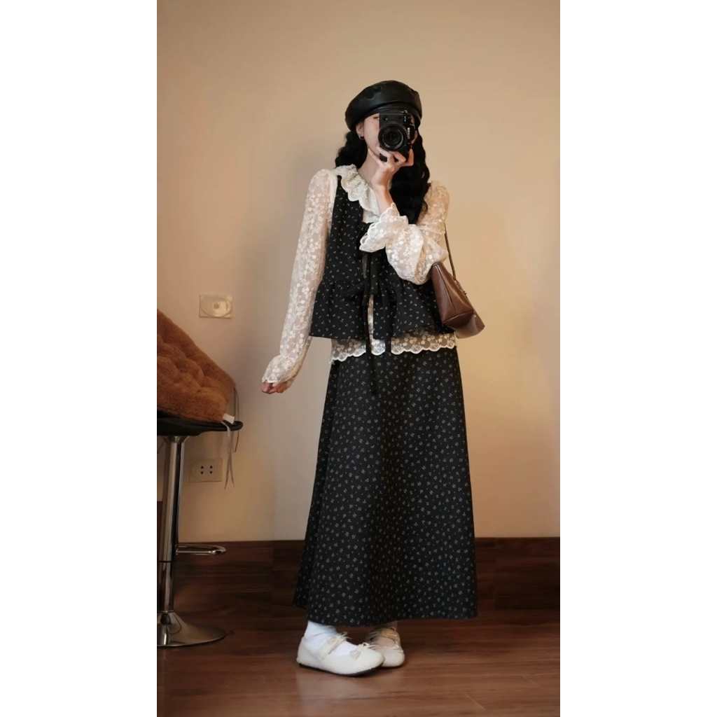 ÁO REN HOA NỔI CỔ BÈO TAY BỒNG ÁO SƠ MI REN HOA NỔI CỔ BÈO 2 LỚP TAY BỒNG STYLE KOREA - DÀNH CHO NỮ | BigBuy360 - bigbuy360.vn