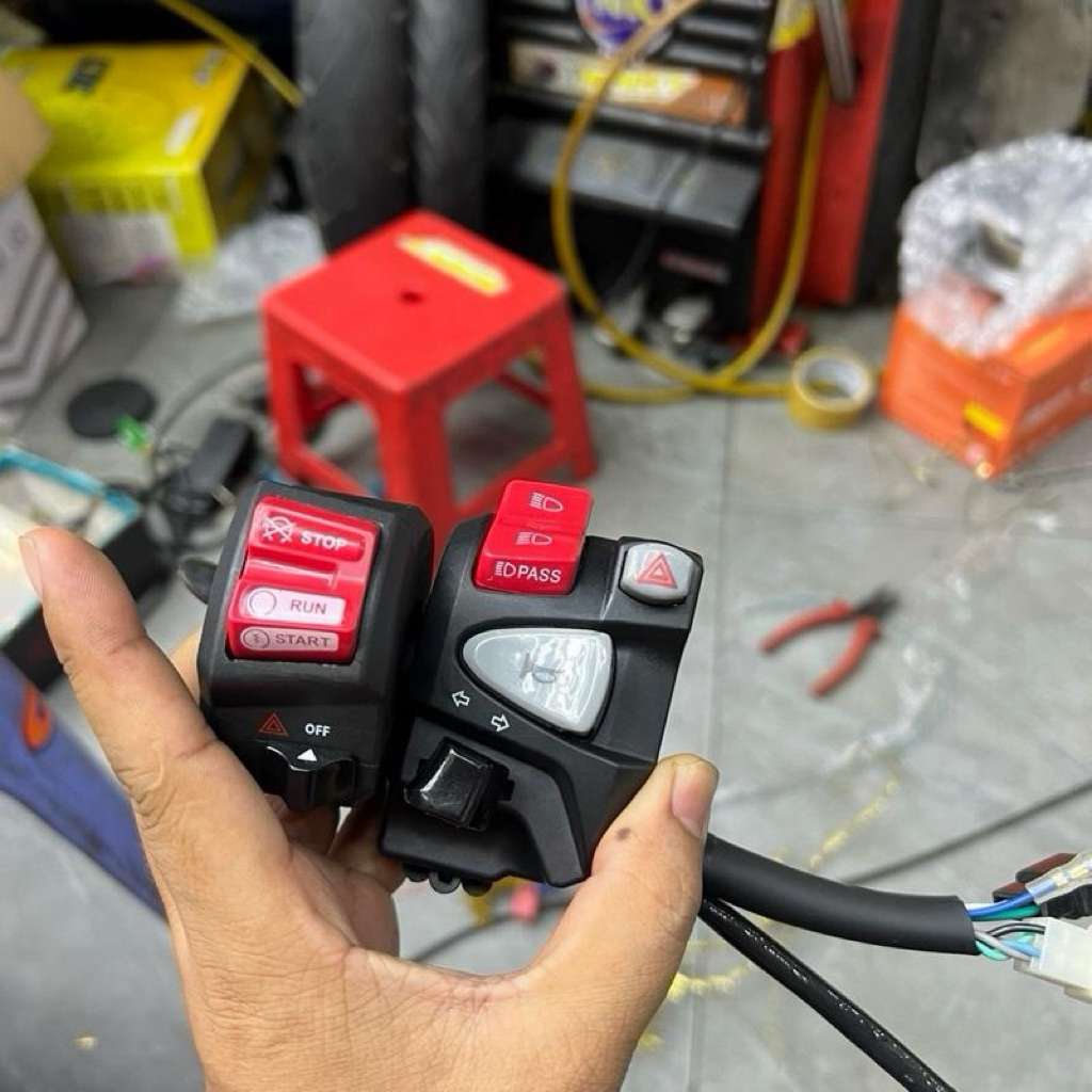 Cùm đề mt07 lưu ý chỉ bấm sẵn cho ae đi choá zin ..ae di bi cầu về phải chỉnh sữa lại dây nhé .. ưu 