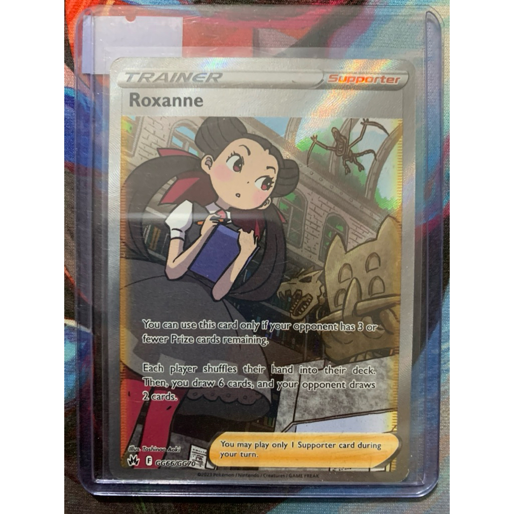 Thẻ Tiếng Anh - Pokemon Trainer Roxanne GG66/GG70