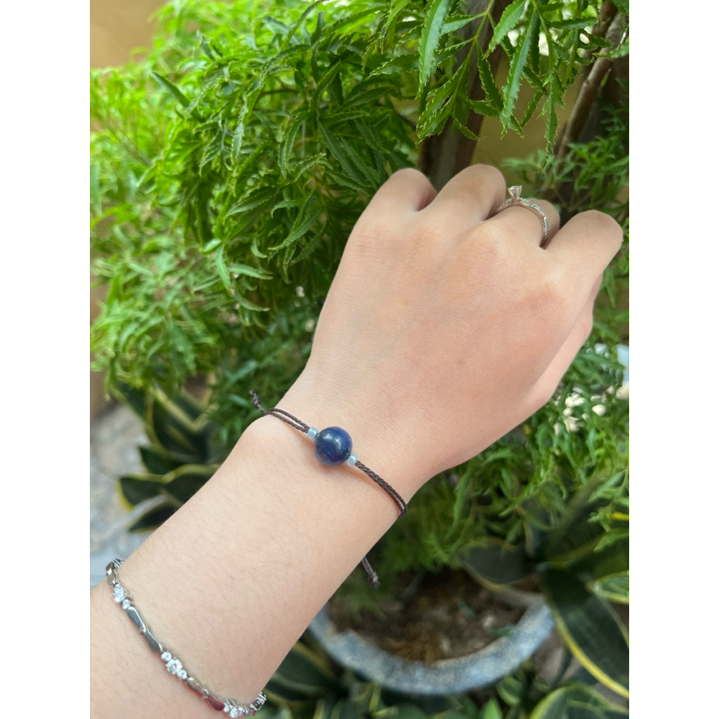 Vòng tay đá Kyanite tự nhiên cao cấp handmade – Dây rút thủ công