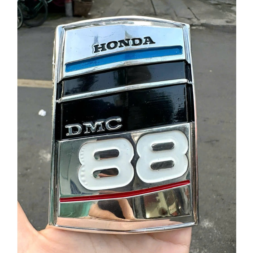 LOGO MẶT NẠ XE DH88