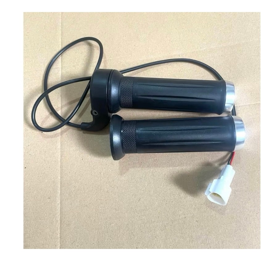 Tay ga xe điện xmen Yadea , X5 hàng chính hãng  wuxing yadea