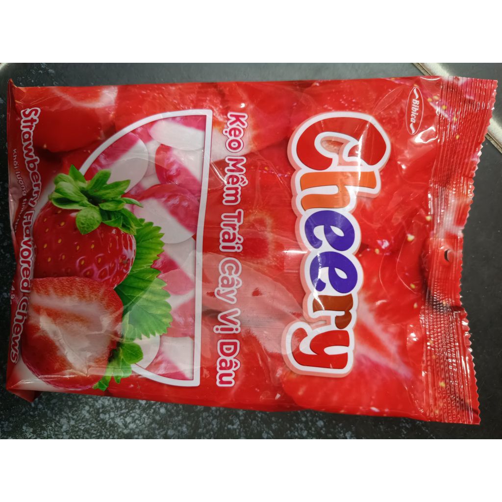 1 gói kẹo mềm CHEERY vị Dâu Bibica - chính hãng