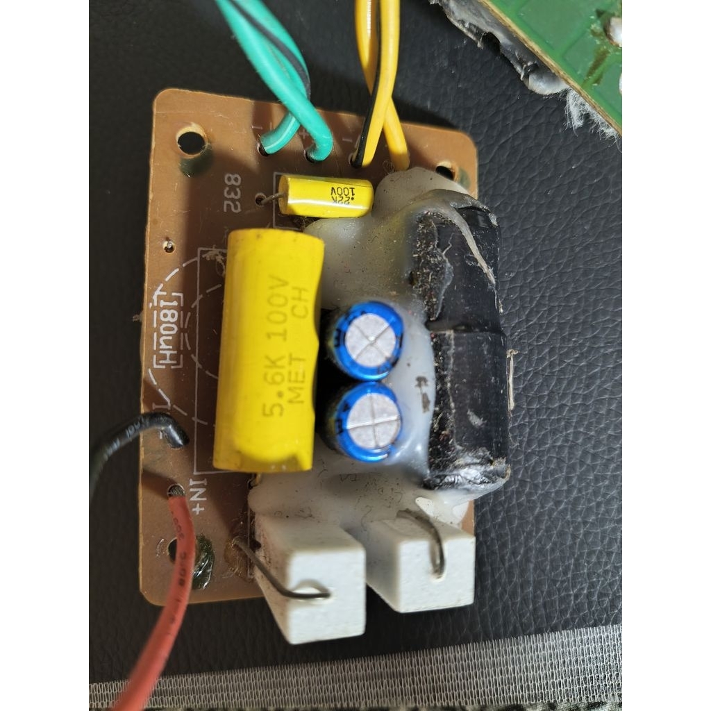 Phân tần 2 way loa Bookshelf Tannoy Mecury