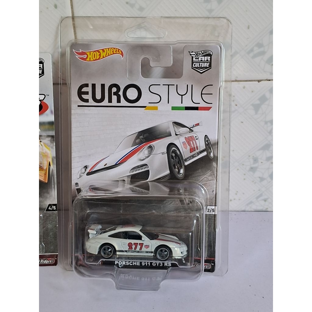 2015 HOT WHEELS PREMIUM PORSCHE 911 GT3 RS  - EURO STYLE