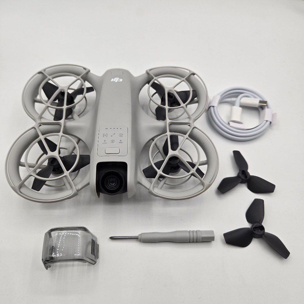Flycam DJI Neo - Máy bay không người lái mini