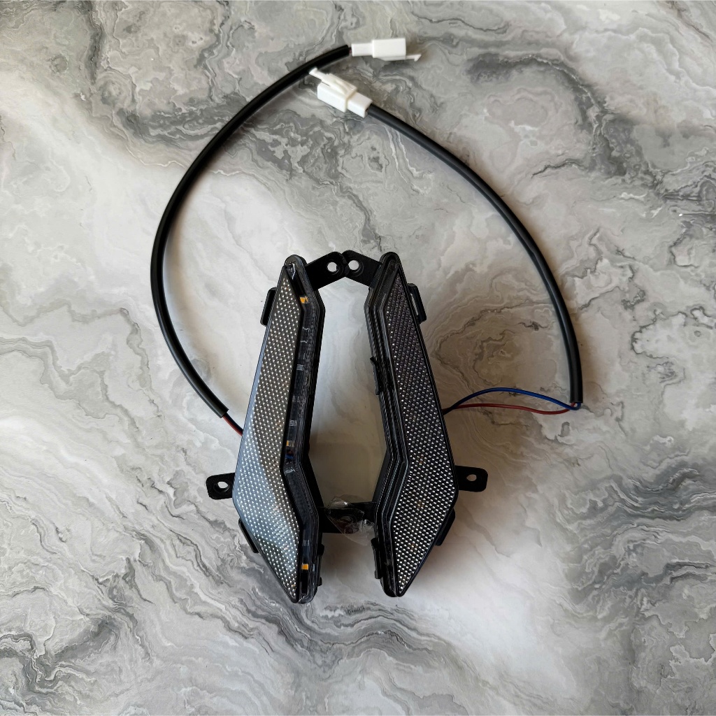 Xi Nhan V1 V1 Plus Xe Điện, Đèn Chuyển Hướng V1 K1 Plus Nguồn Vào 12V