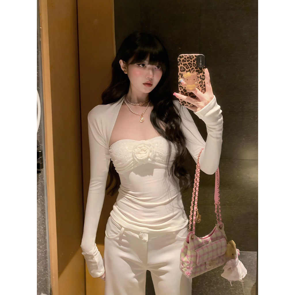 𝑪𝒉𝒐𝒄𝒐•[Order] Áo Thun Dệt Kim Hoa Văn