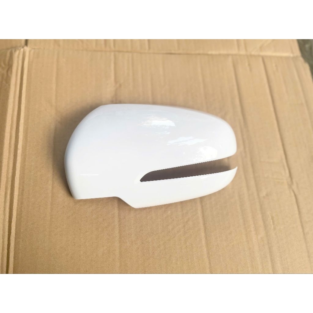 Ốp gáo gương Suzuki Xl7, Ertiga