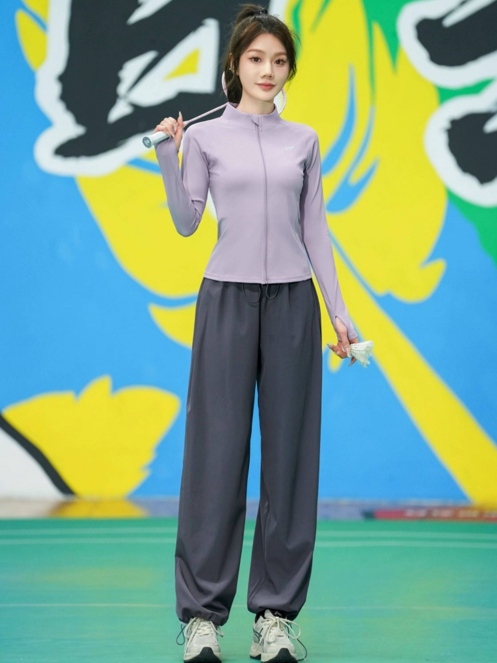 S1083D — Bộ đồ thể thao nữ áo slimfit, quần ống rộng