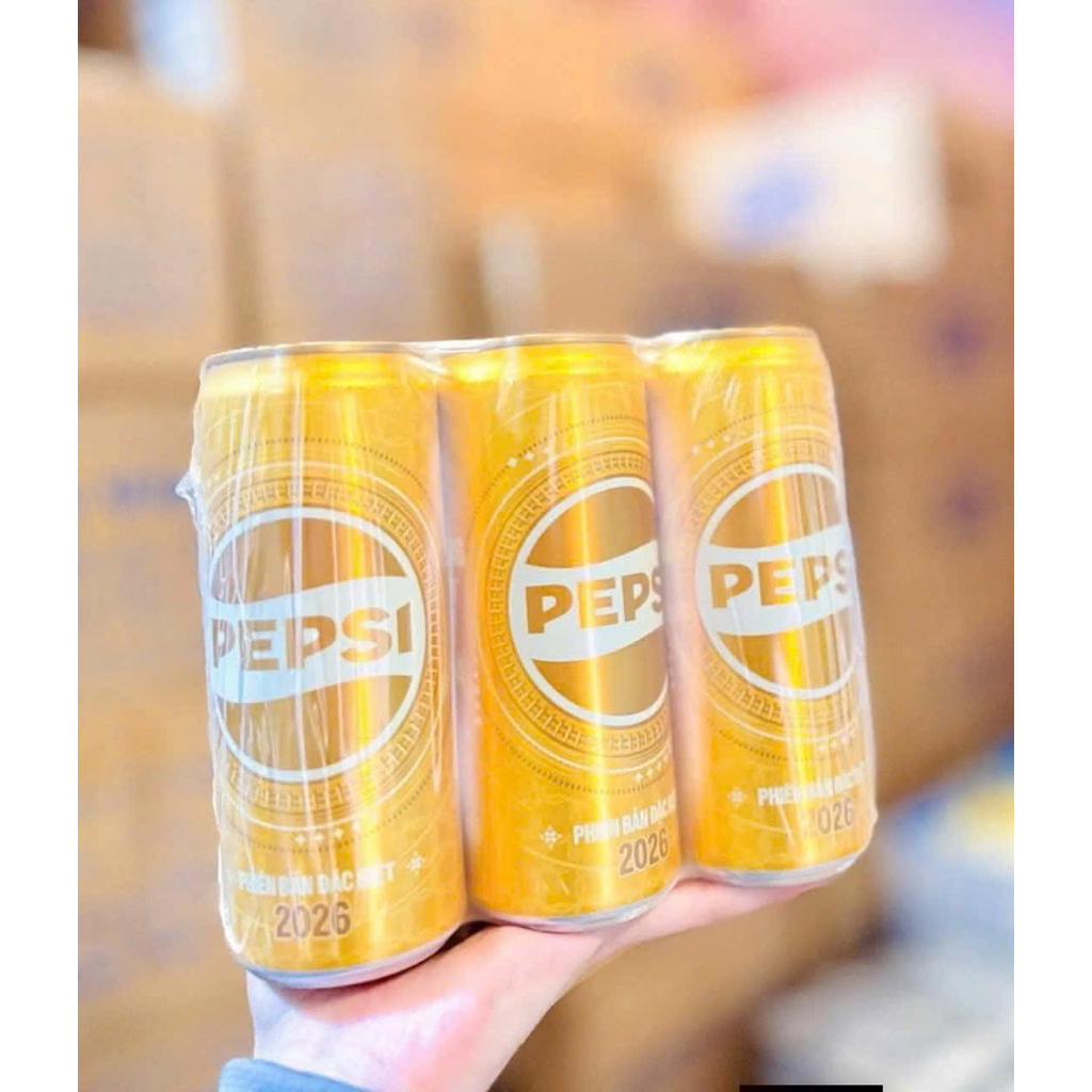 Thùng Pepsi lon vàng phiên bản đặc biệt 320ml.