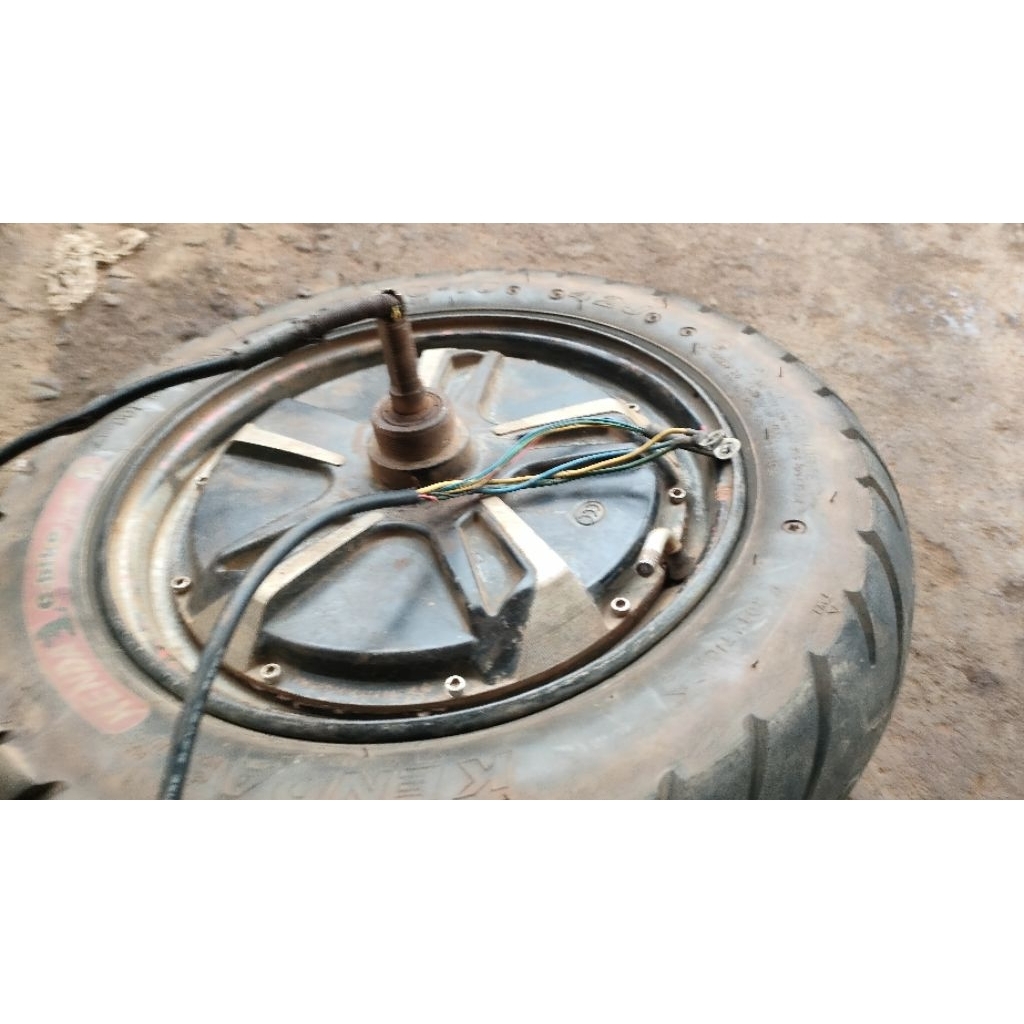 động cơ xe  điện 133 cũ