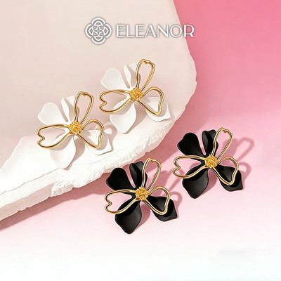 Bông tai nữ chuôi bạc 925 Eleanor Accessories hình hoa viền vàng phụ kiện trang sức khuyên tai 11376