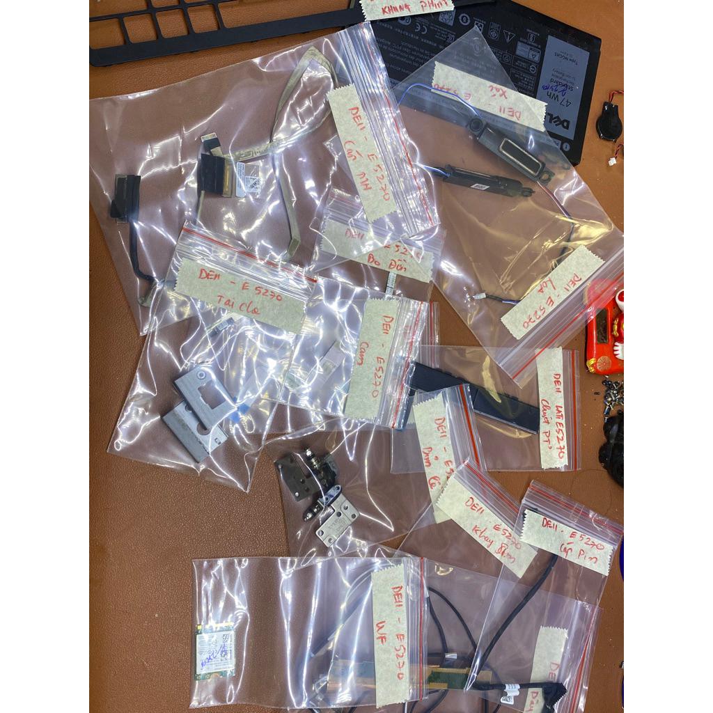 Xác Laptop Dell Latitude E5270 5270 thay thế linh kiện