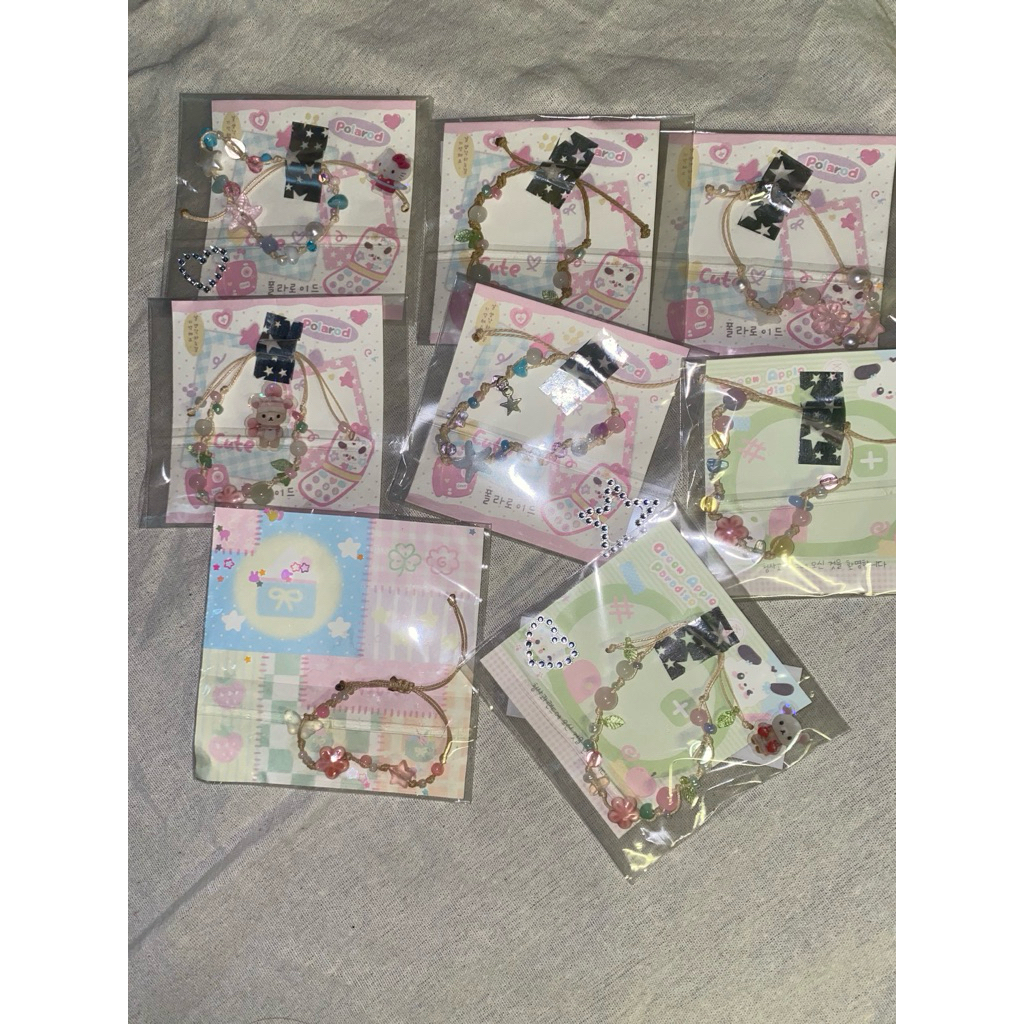 Vòng tay handmade (Blink box)
