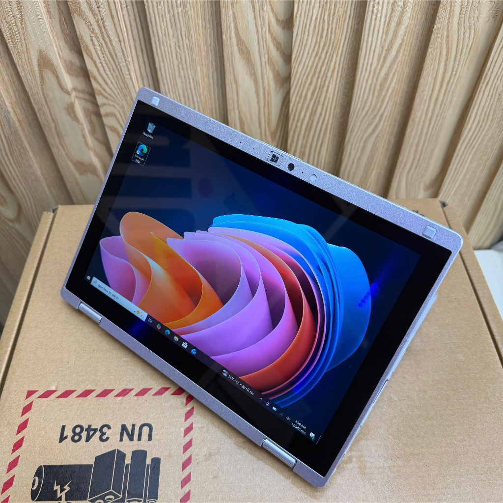 Laptop Nhập Khẩu Nhật Mỹ Panasonic X360 CF-RZ6 i5-7Y57/4GB/256GB/10.1'' /LTE/TOUCH