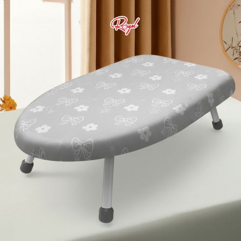 Bàn là quần áo Royal khung nhựa PP chắc chắn kèm lớp vải Cotton chống bỏng, thiết kế nhỏ gọn