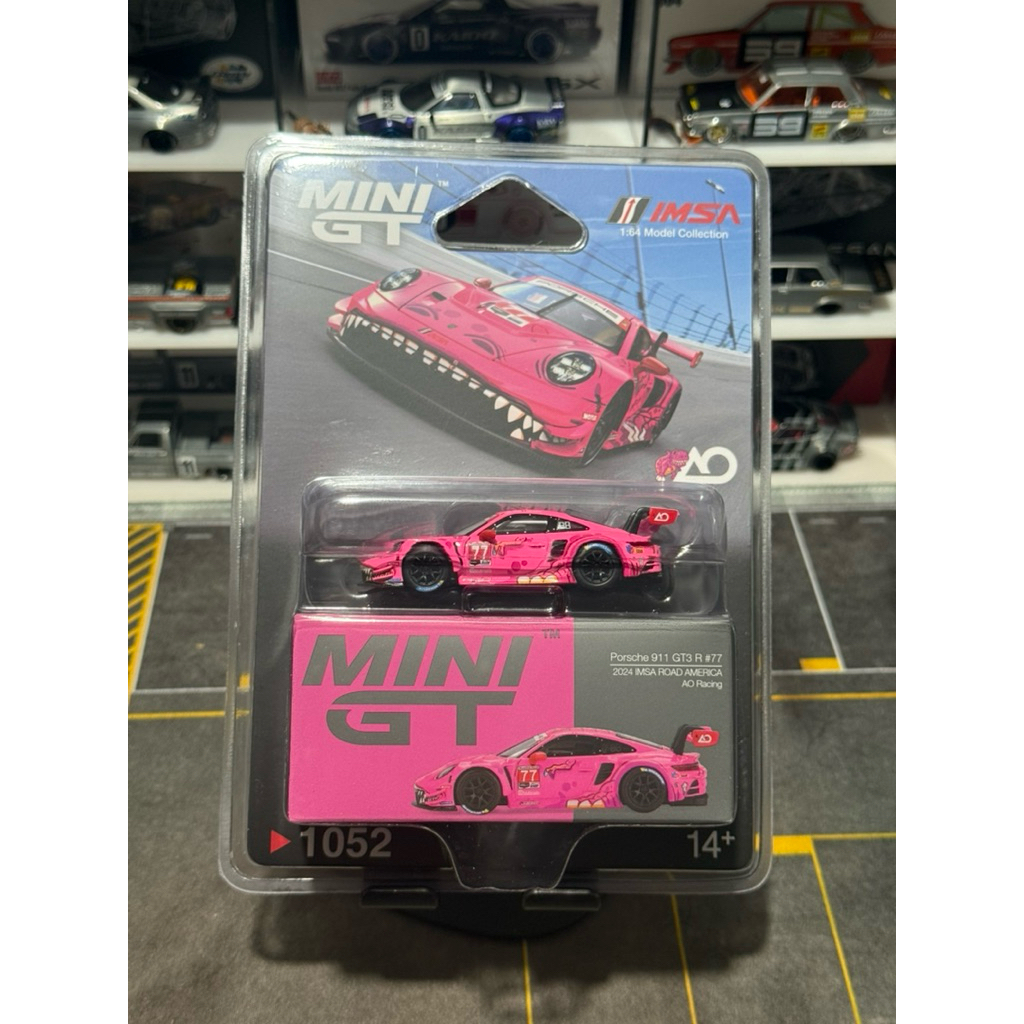 DiecastSG64 Xe Mô Hình Minigt 1052 Porsche 911 GT3 R #77 Roxy