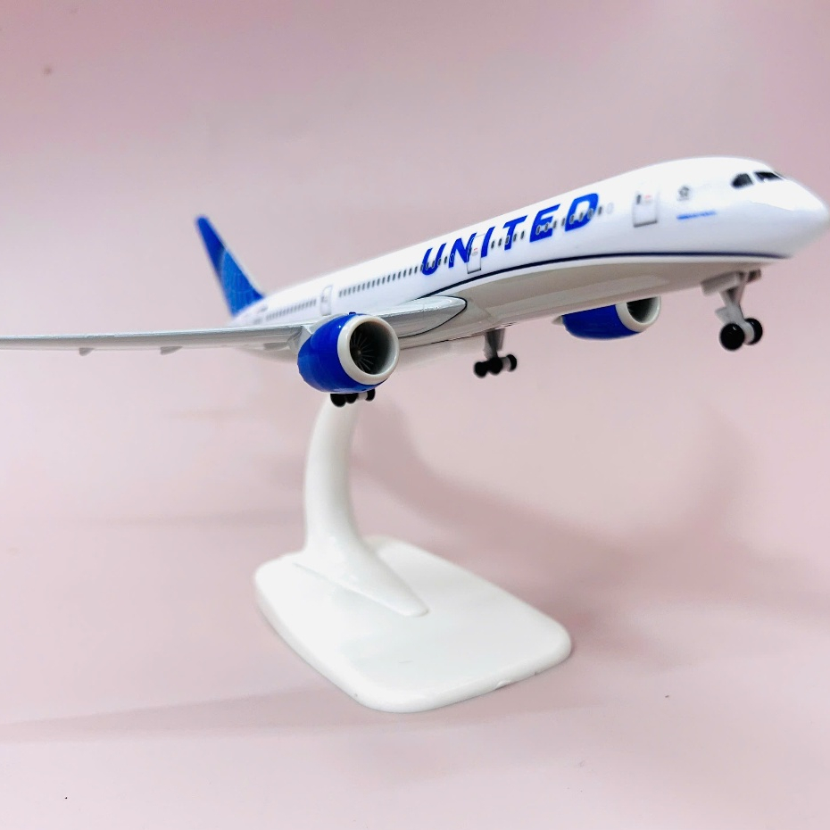 Máy Bay Hãng Hàng Không United Airlines Boeing 787 Dreamliner | Mô Hình Tỉ Lệ (1:1) Aircraft Display