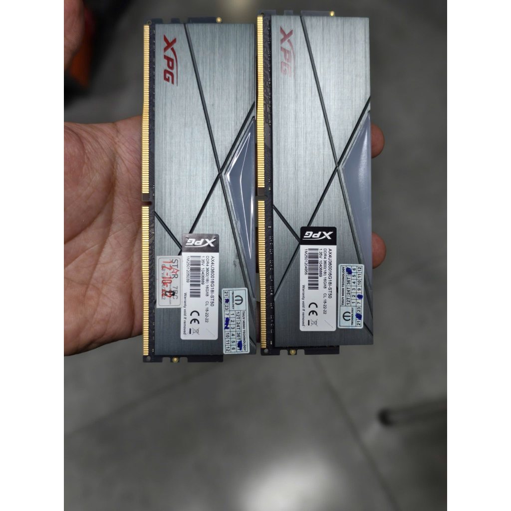 RAM XPG D4 16GB X2 / 32GB BUS 3200 LED RGB