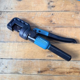 Kìm ép cos thủy lực Total THCT070 (4 - 70mm2)
