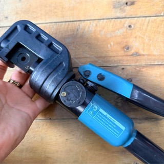 Kìm ép cos thủy lực Total THCT070 (4 - 70mm2)