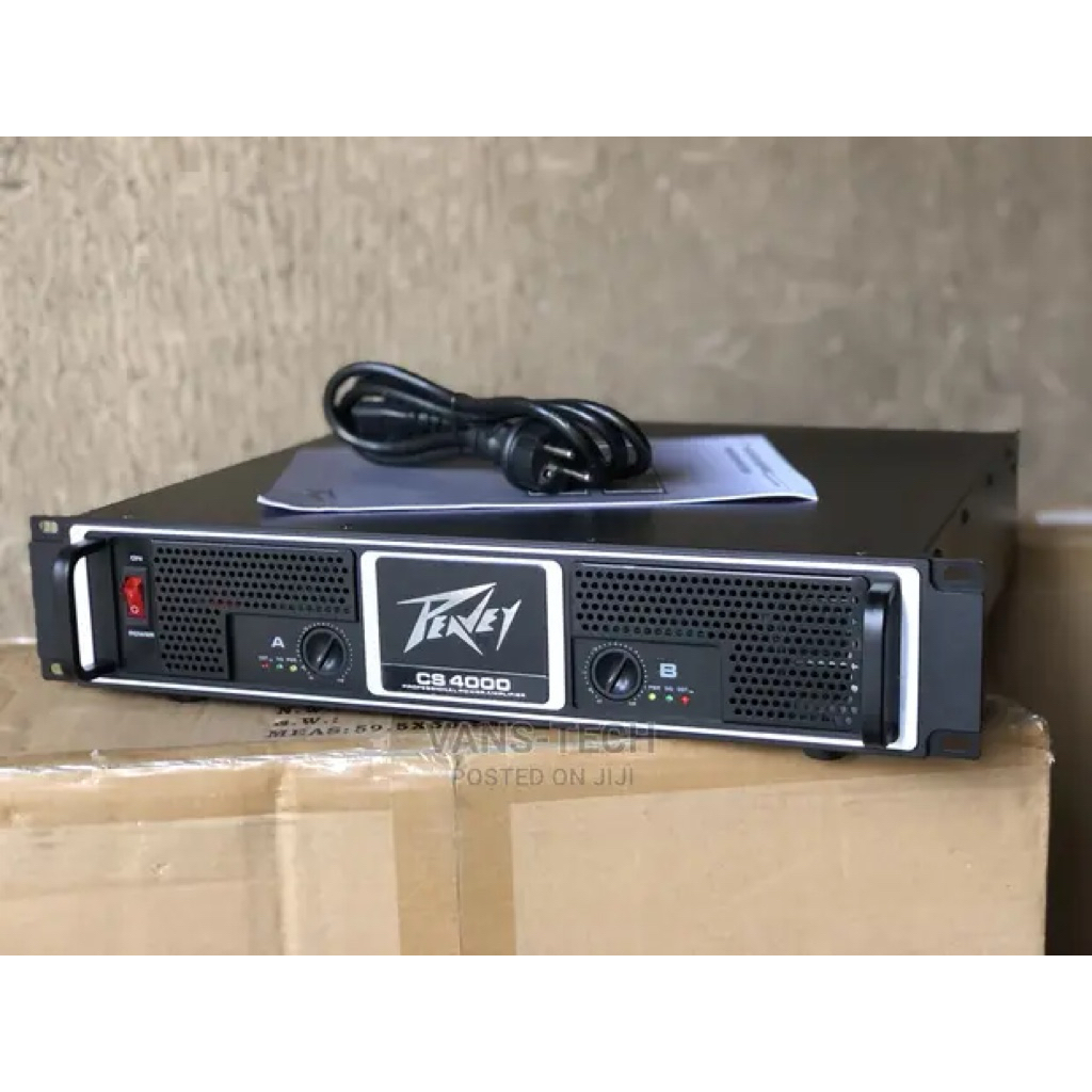 Cục Đẩy Công Suất 2 Kênh Peavey CS 4000. 32 Sò