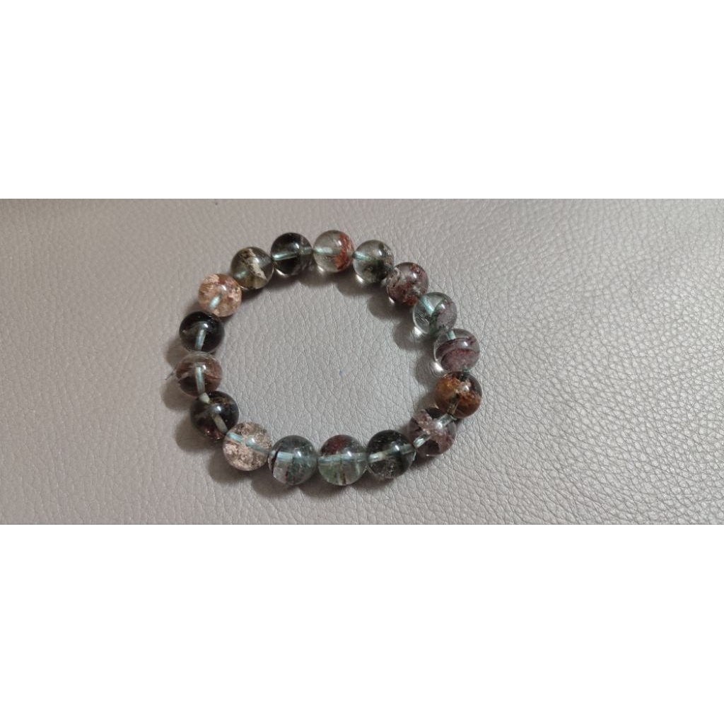 Vòng tay thạch anh ưu linh (garden quartz) đa sắc.