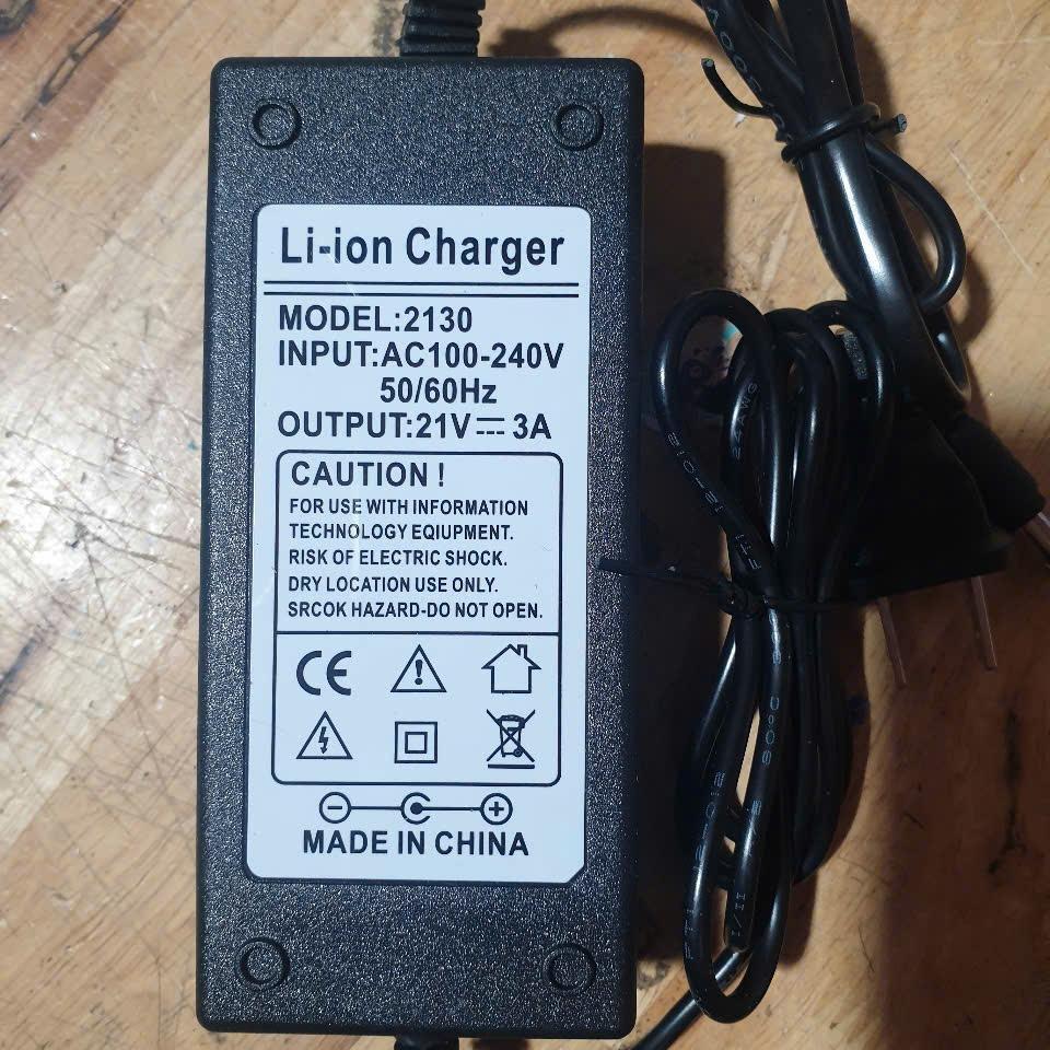 sạc 5s 21v 3a tự ngắt khi đầy
