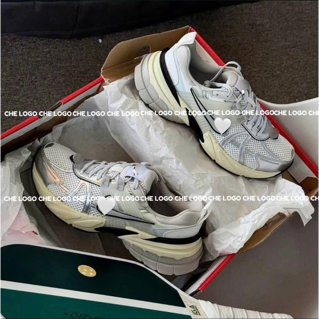 [ CHÍNH HÃNG ] GIÀY NIKE V2K SILVER -  V2K RUN SUMMIT WHITE - FORM HƠI ÔM