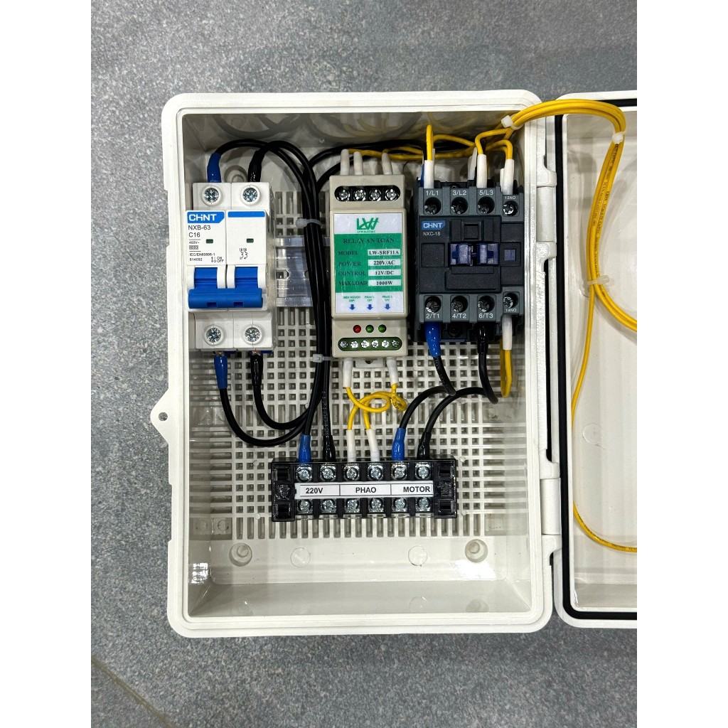Tủ điện điều khiển bơm nước sử dụng phao - 12V lên bồn ( dưới 3Hp )