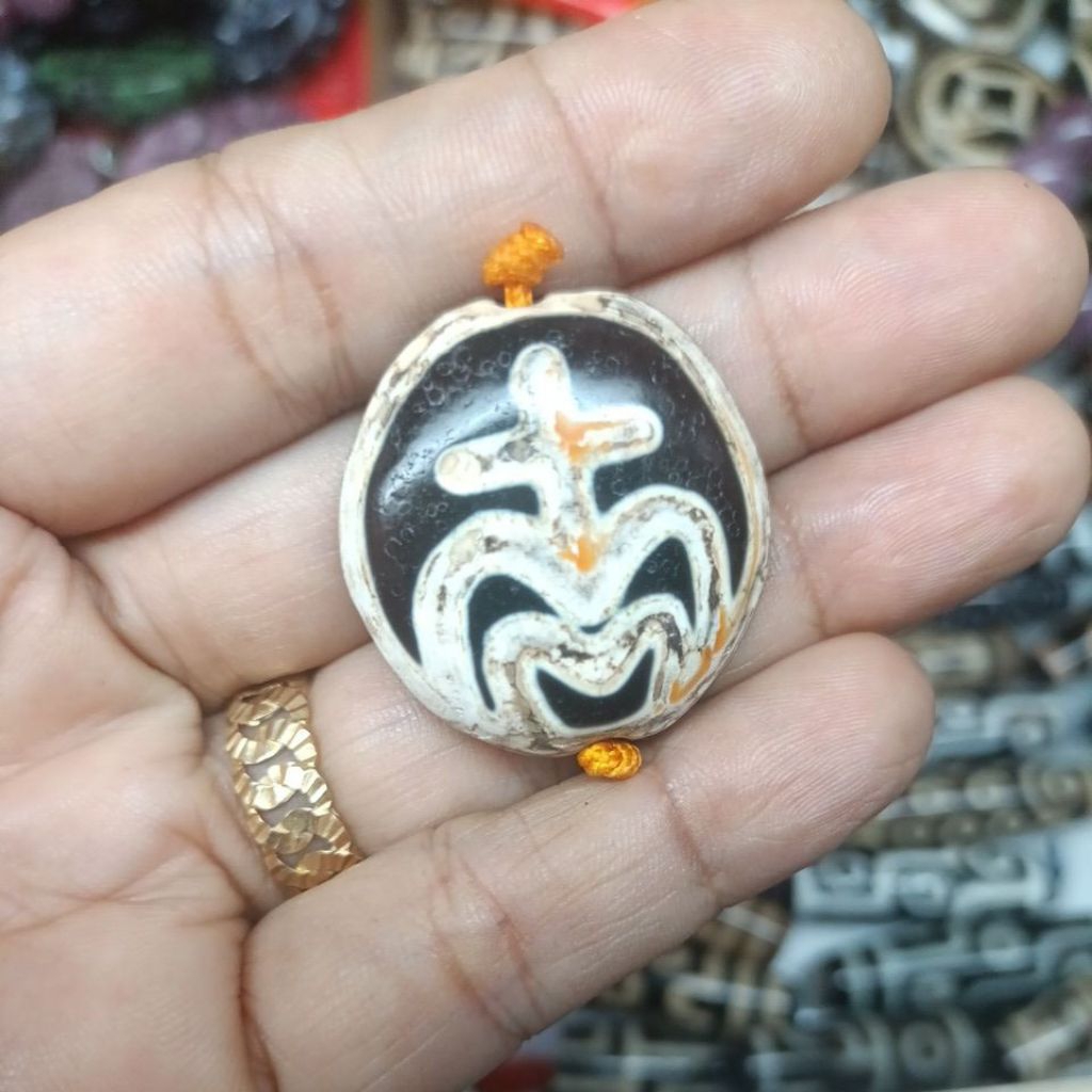 DZI tây tạng bảo bình,dzi cũ.