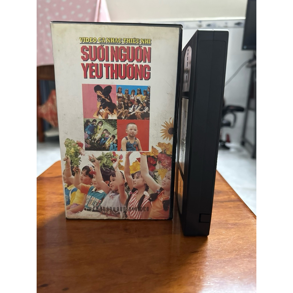 VHS ca nhạc thiếu nhi _ SUỐI NGUỒN YÊU THƯƠNG ( Đội ca nhà thiếu nhi TP )