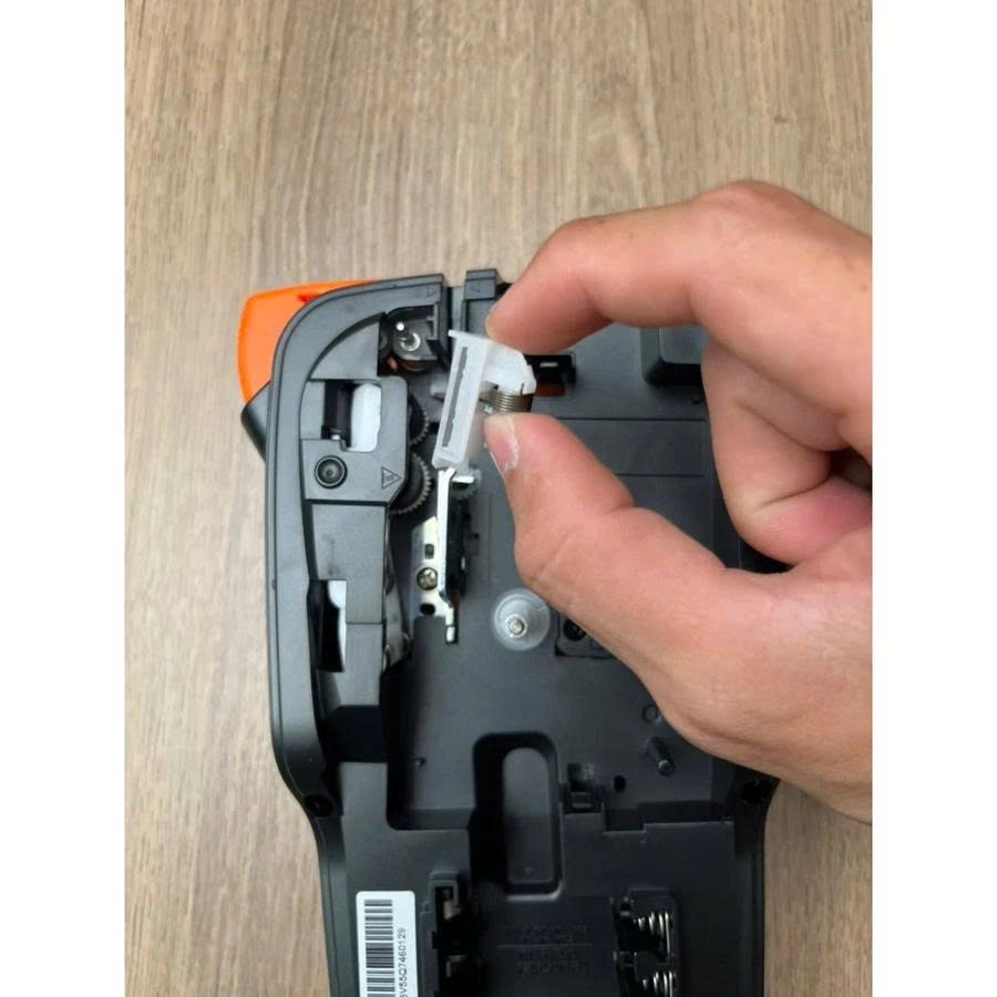 Bộ dao cắt của máy in nhãn cầm tay E1000 Pro, Brother PT-E110